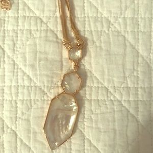 Kendra Scott necklace